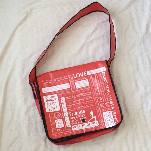 lululemon athletica Handbags - Lululemon Messenger Style Shopping Tote